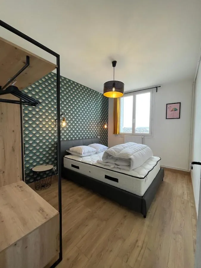 Cosy Apparts Montluçon 0*,