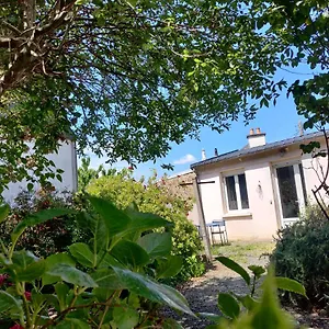 https://entre-terre-et-mer-gare-jardin-stationnement.inbrittany.com